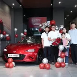 Hoạt động tư vấn và giao xe Mazda tại Tiền Giang 1